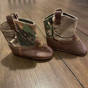 Trimfoot Crib Cowboy Boots